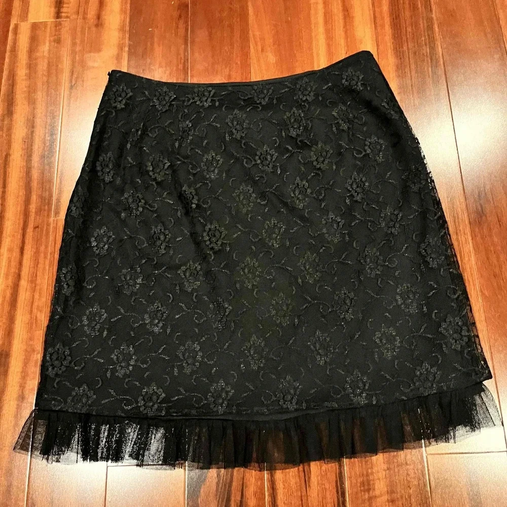 Sharon Endick Vintage Black Lace Skirt Coquette Floral Pencil Ruffled Hem Size 8